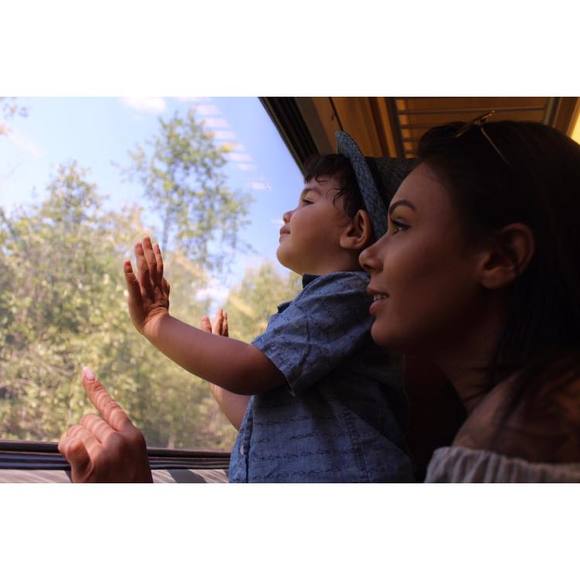 Meet your Posher, Christine - Picture 1 of 1